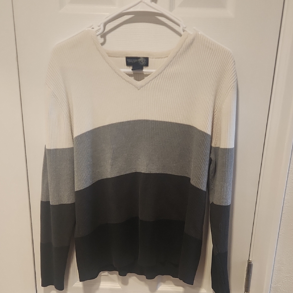 NWOT Venezia Jeans Sweatshirt